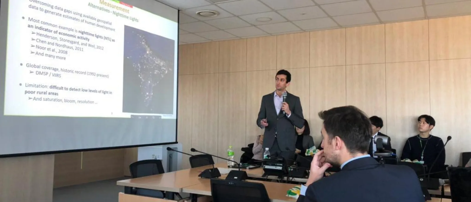 Dr. Seth Goodman leading a workshop